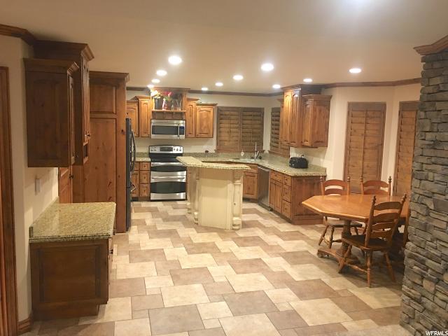 520 E 1700 N, North Ogden, UT 84414 — photo 12