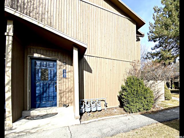 541 E Cobblestone Dr, Midvale, UT 84047 — photo 2