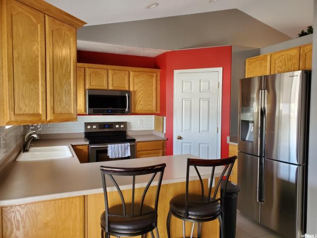 2566 W 3950 S, Roy, UT 84067 — photo 3