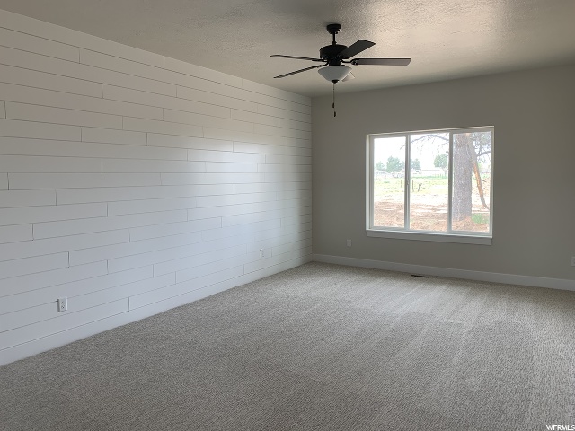 4292 W 3300 S, Taylor, UT 84401 — photo 9