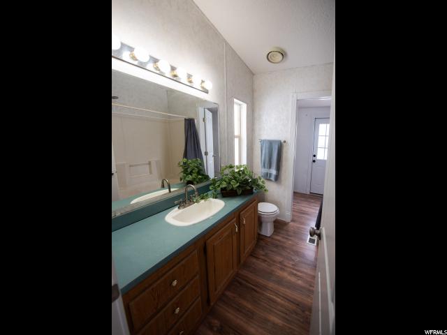 366 S 400 E, Levan, UT 84639 — photo 11