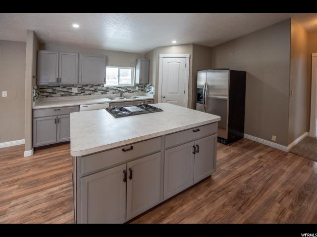 366 S 400 E, Levan, UT 84639 — photo 4