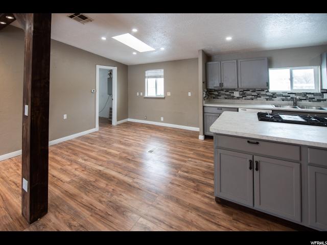 366 S 400 E, Levan, UT 84639 — photo 3
