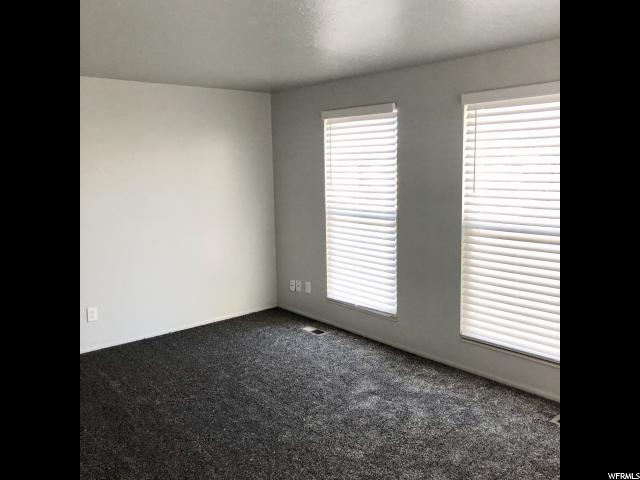 933 W 2550 N, Clinton, UT 84015 — photo 4