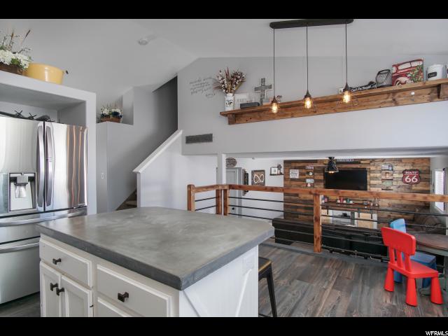 1622 N 2340 W, Clinton, UT 84015 — photo 9