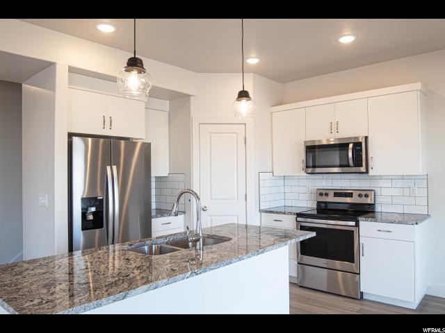 446 S 1440 E, Hyrum, UT 84319 — photo 2