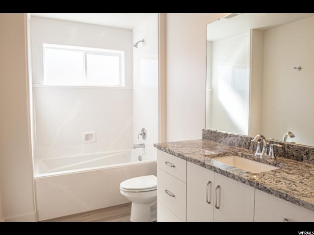 446 S 1440 E, Hyrum, UT 84319 — photo 6