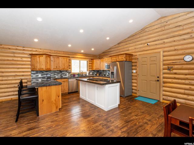 2104 E 6650 S, Uintah, UT 84405 — photo 9