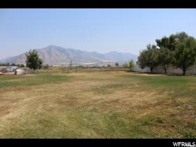 427 S 200 E, Hyrum, UT 84319 — photo 2