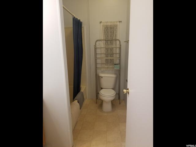 427 S 200 E, Hyrum, UT 84319 — photo 7