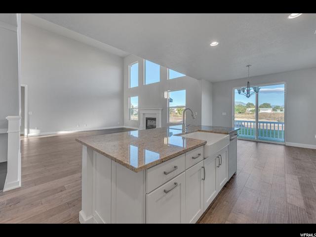 1256 N 2560 W, Clinton, UT 84015 — photo 5
