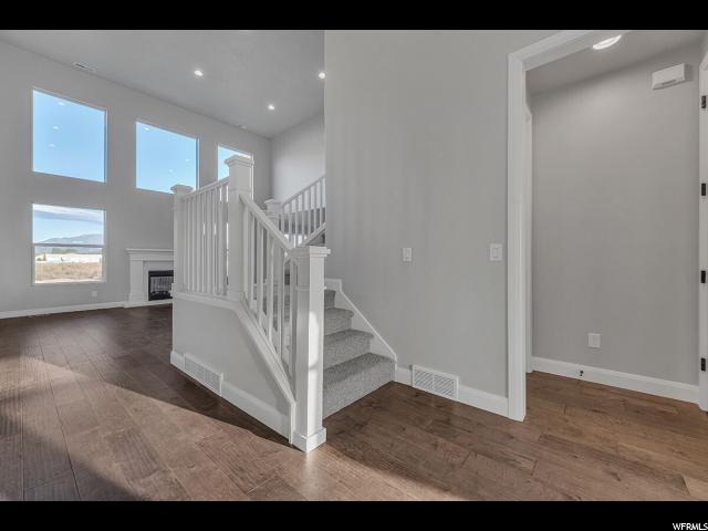 1256 N 2560 W, Clinton, UT 84015 — photo 7