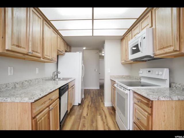 850 S 1650 E #D, Clearfield, UT 84015 — photo 10