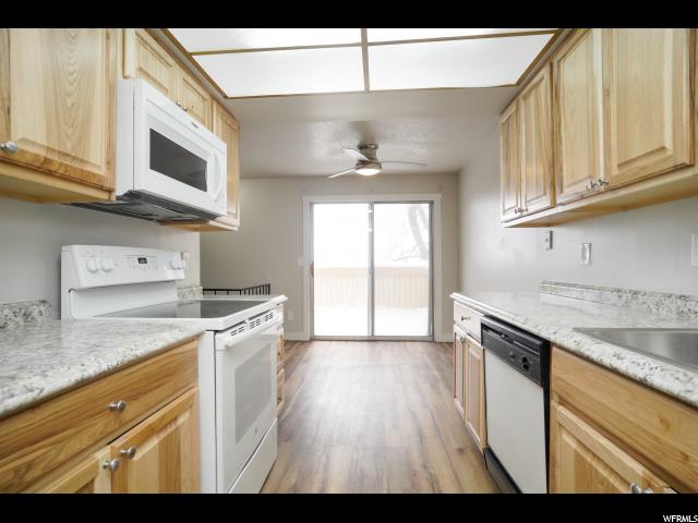 850 S 1650 E #D, Clearfield, UT 84015 — photo 11