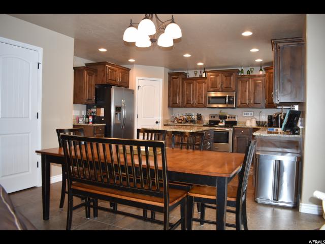 1450 Primrose Ln, Syracuse, UT 84075 — photo 6