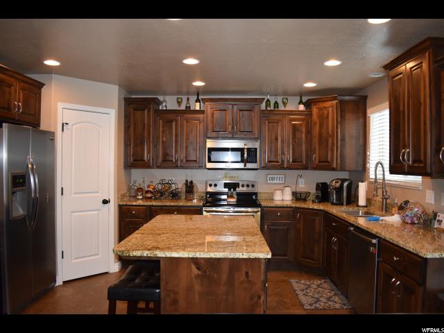 1450 Primrose Ln, Syracuse, UT 84075 — photo 5