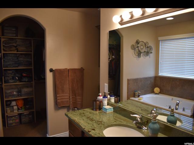 1450 Primrose Ln, Syracuse, UT 84075 — photo 11