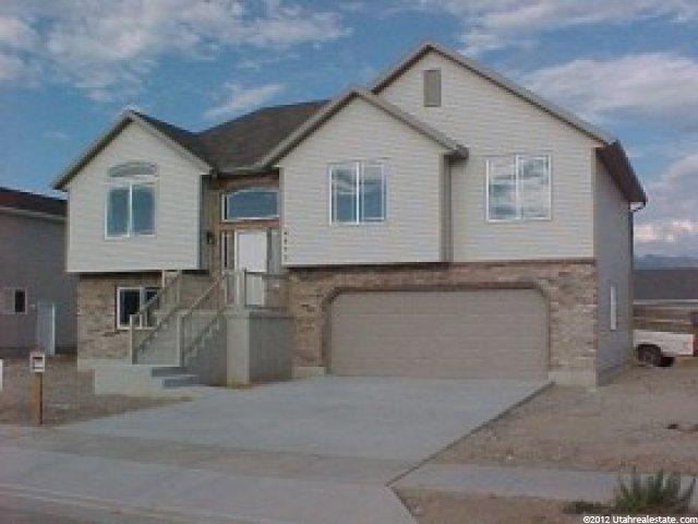 4752 S 4125 W, Roy, UT 84067 — photo 2