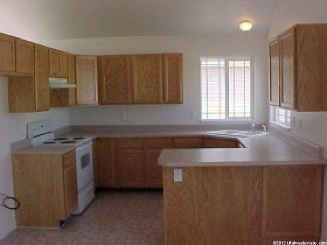 4752 S 4125 W, Roy, UT 84067 — photo 3
