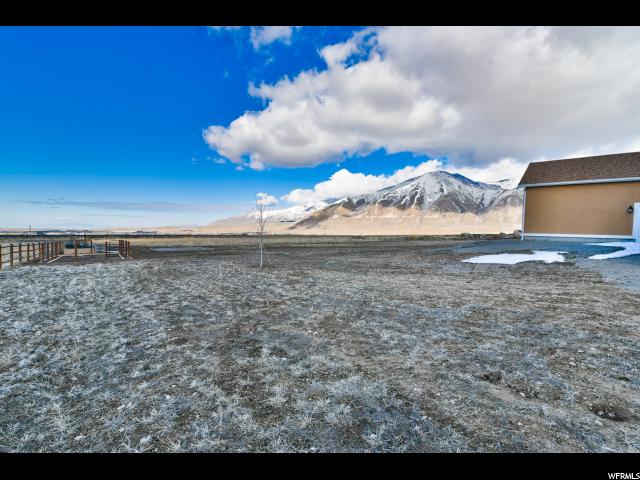 1277 E Green Meadows Ct, Erda, UT 84074 — photo 6