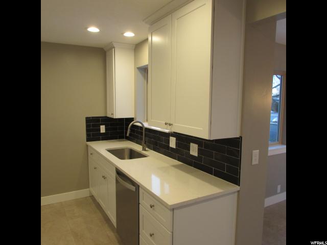 366 E 6990 S, Midvale, UT 84047 — photo 7