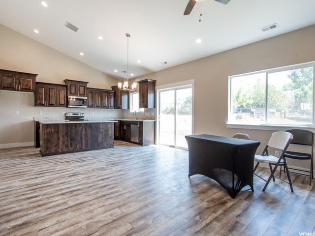 2885 W 4200 S #68, Roy, UT 84067 — photo 8