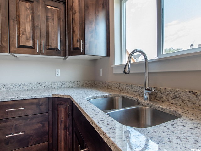 2885 W 4200 S #68, Roy, UT 84067 — photo 6