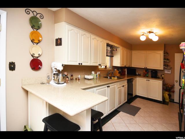 5128 S 2400 W, Roy, UT 84067 — photo 11