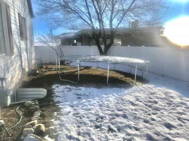 520 E Valley View, Preston, ID 83263 — photo 3