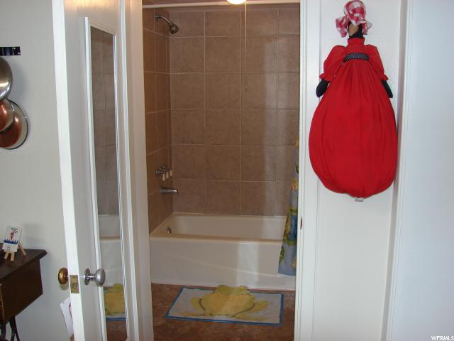 145 E 100 S, Moroni, UT 84646 — photo 12