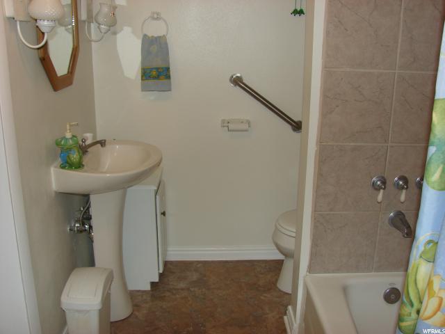 145 E 100 S, Moroni, UT 84646 — photo 11
