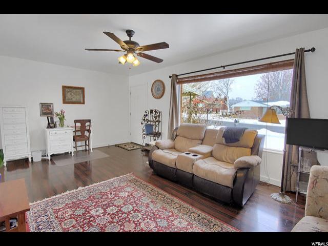 375 N Lauralin Dr, Logan, UT 84321 — photo 3