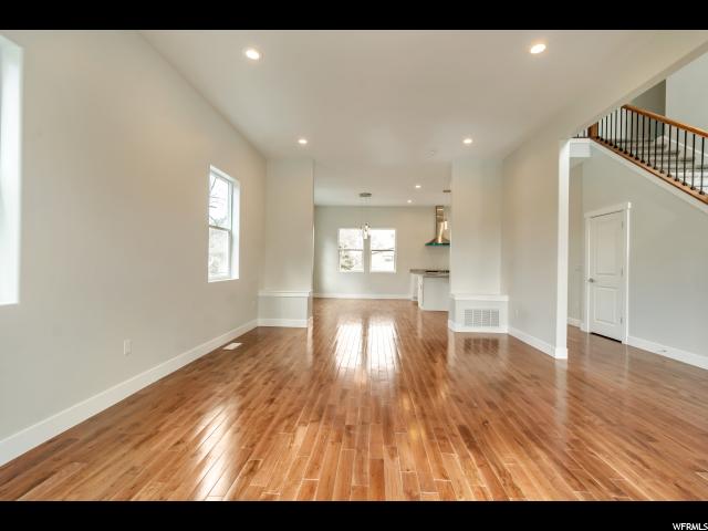 973 E 250 S, Layton, UT 84041 — photo 4