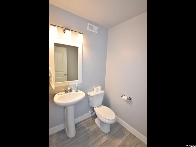 156 E 2440 N #11-2, North Logan, UT 84341 — photo 10