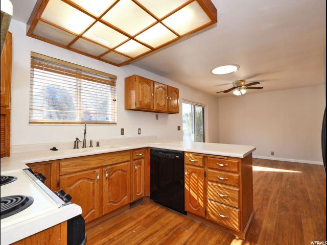 2096 E 9100 S, Sandy, UT 84093 — photo 12