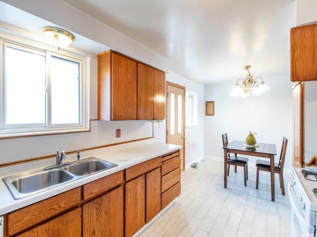 290 N 850 E, Layton, UT 84041 — photo 8