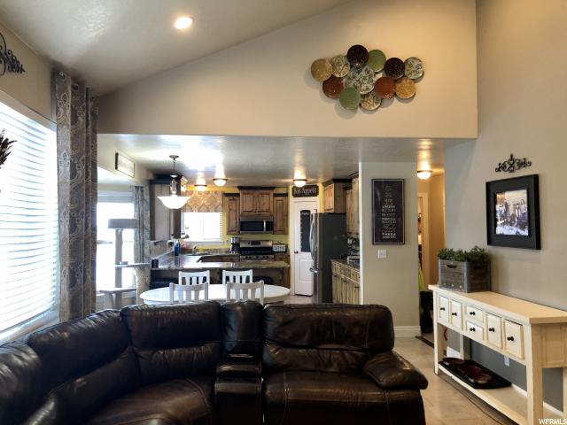 712 E Center St, Mona, UT 84645 — photo 12