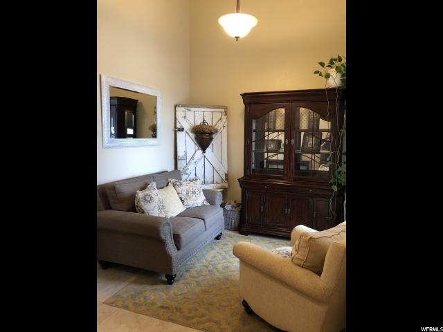 712 E Center St, Mona, UT 84645 — photo 4