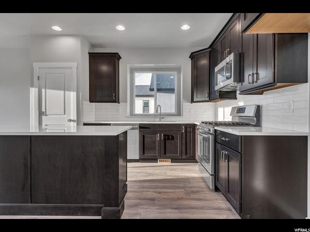 1267 N 2560 W, Clinton, UT 84015 — photo 5