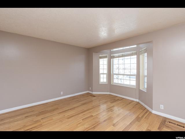 280 E Center St, Henefer, UT 84033 — photo 9