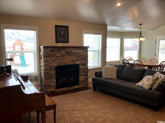 645 N 800 E, Wellsville, UT 84339 — photo 8