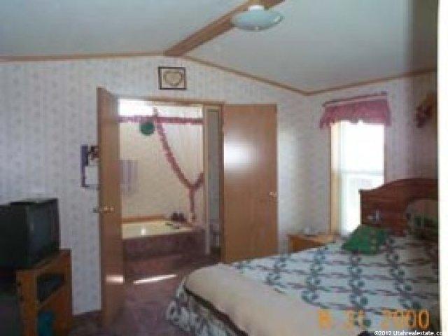 3860 Midland Dr #c-39, Roy, UT 84067 — photo 3
