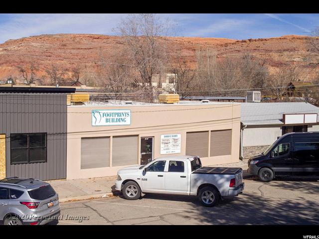 121 E 100 St S, Moab, UT 84532 — photo 2