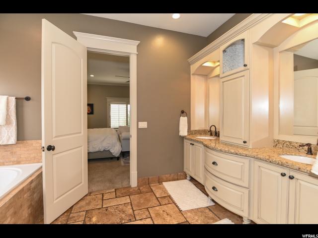 1024 E Fence Post Rd, Fruit Heights, UT 84037 — photo 12