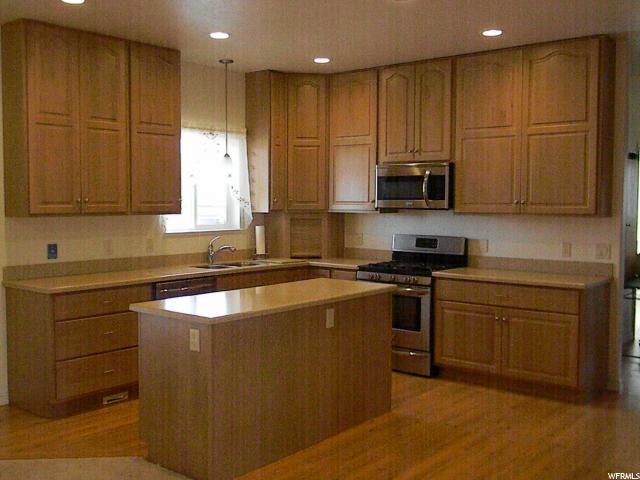 435 E 100 S, Manti, UT 84642 — photo 8