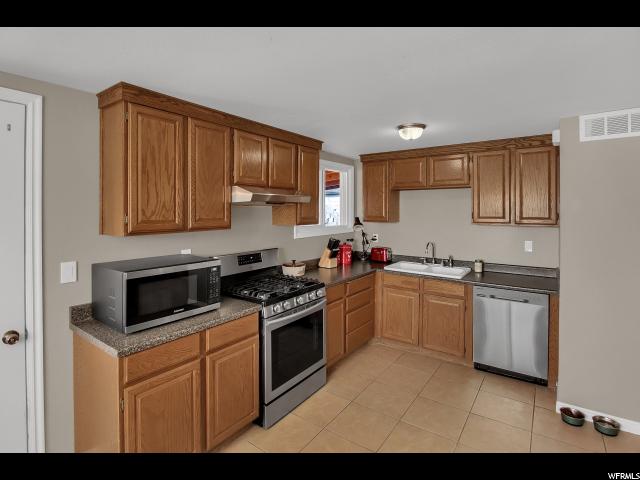 515 Kirk St, Layton, UT 84041 — photo 6