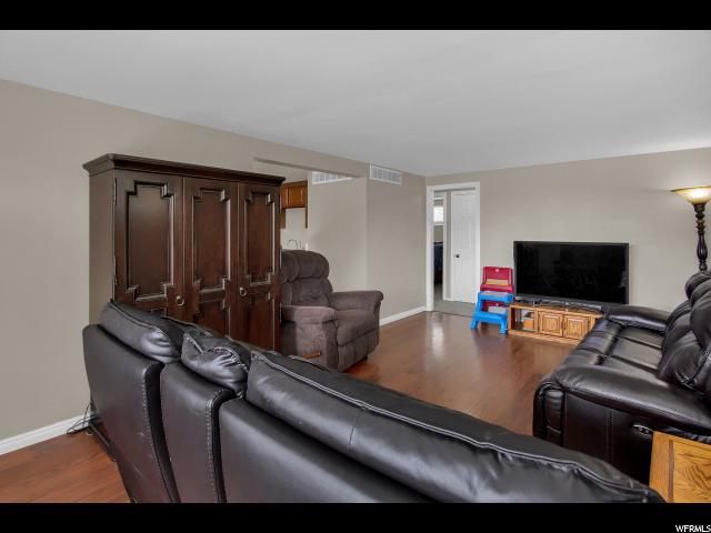 515 Kirk St, Layton, UT 84041 — photo 3