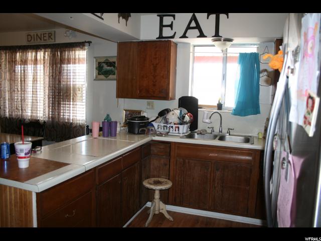 36 N 200 E, Moroni, UT 84646 — photo 4
