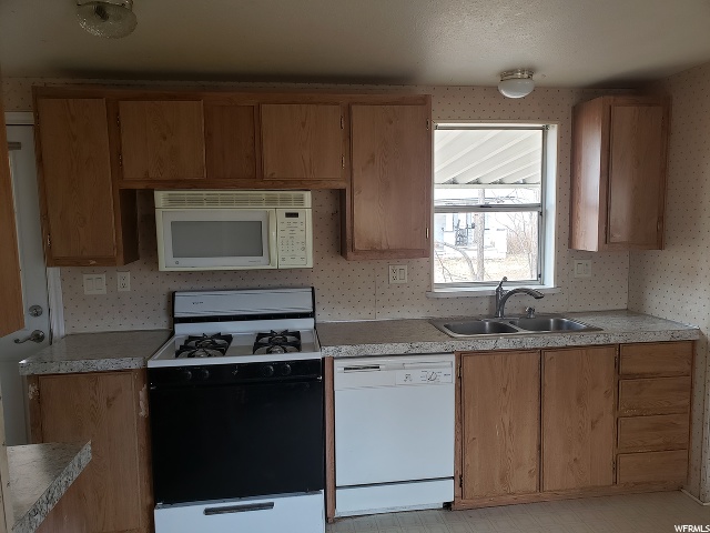 365 E 50 S, Myton, UT 84052 — photo 2