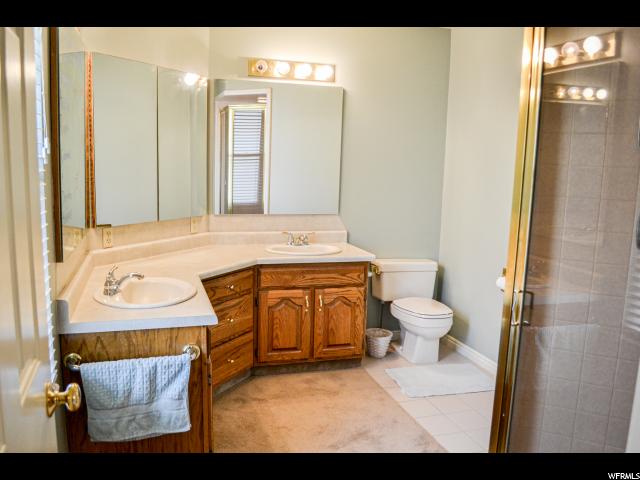 1912 N 200 E, Centerville, UT 84014 — photo 12